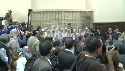 Egypte: 21 jeunes manifestantes pro-Morsi remises en liberté en appel