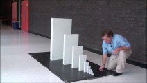 Chaîne de dominos complet