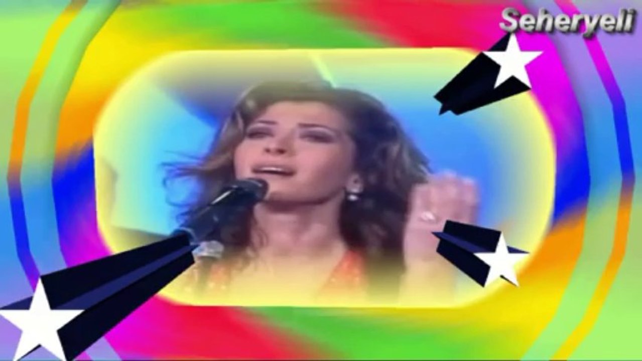 Elif Güreşçi ♪♪♪  Zamanla Belki Geçer Bu Aşk Da Hicran Da
