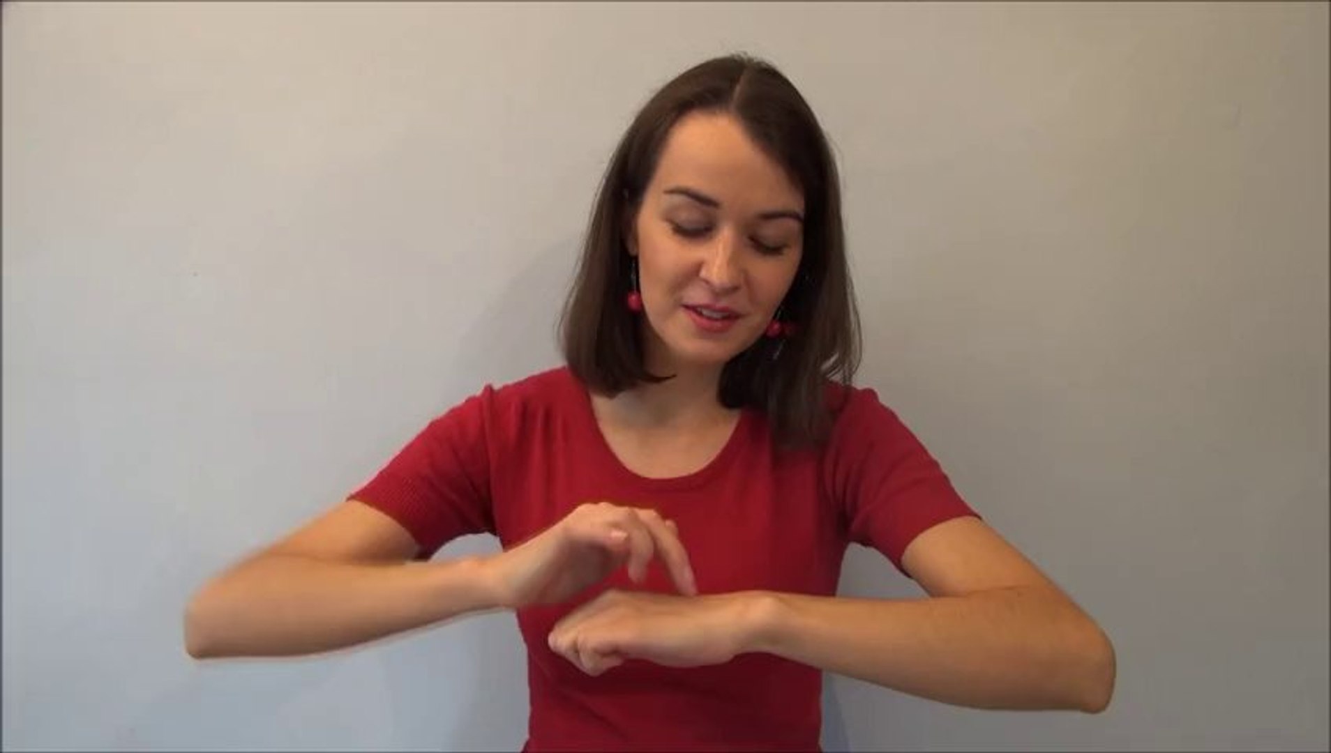 Un Chat Gris Dormait Video Dailymotion