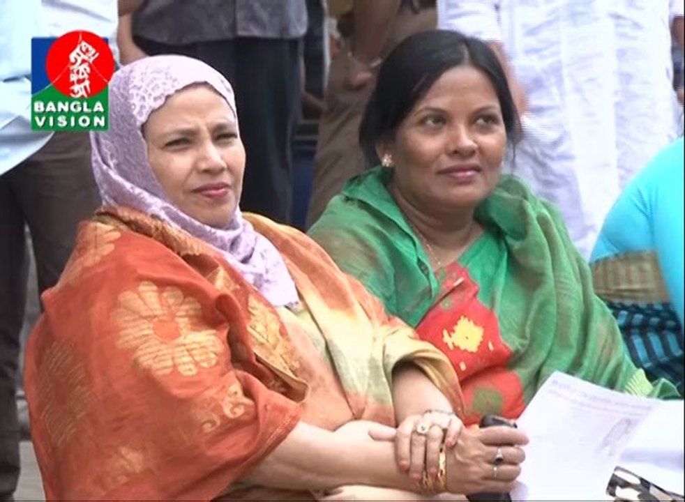 ০৮ ডিসেম্বর  ২০১৩