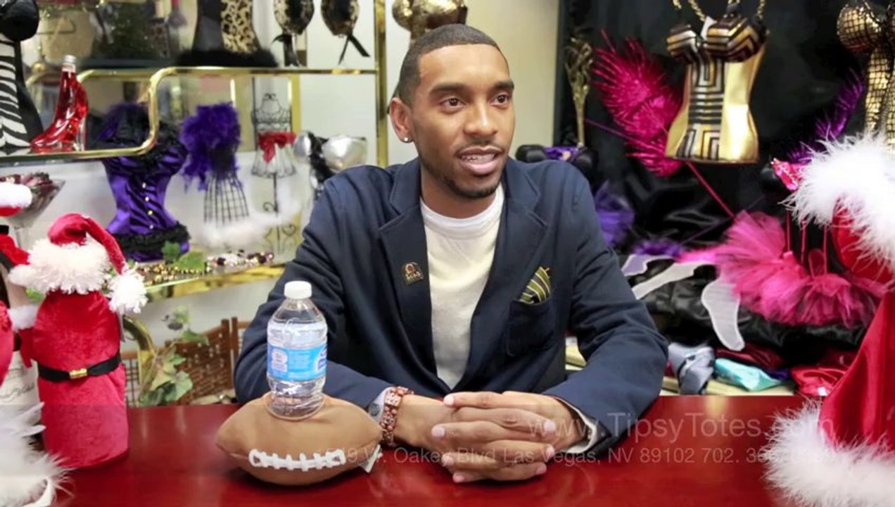 Unique Christmas Gift Ideas for Wine Lovers | Tipsy Totes Wine Totes pt. 9