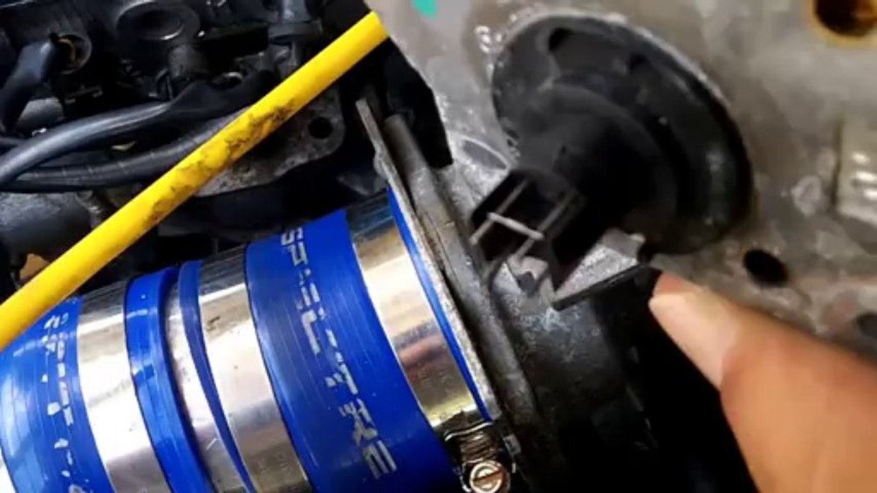 Mazda 626 - Mass Airflow (MAF) Sensor Cleaning