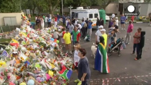 La preghiera del Sudafrica per Nelson Mandela