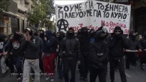 Μαθητική πορεία για Γρηγορόπουλο: Διαμαρτυρίες για σωματική έρευνα κοριτσιών από ΜΑΤ.