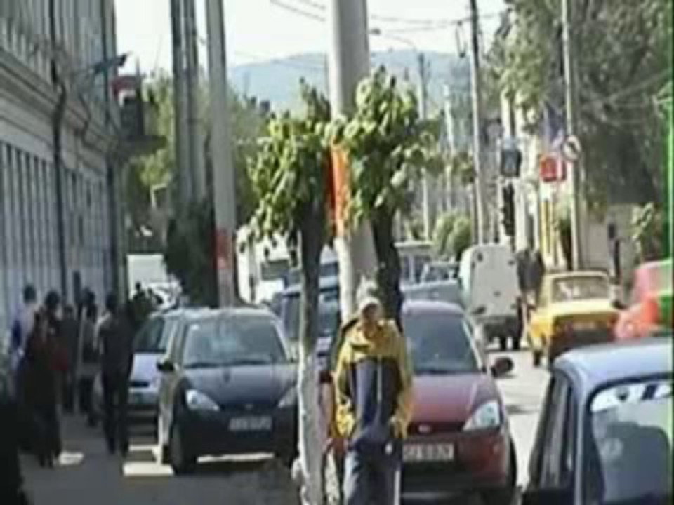 Intre doua lumi - film antidrog (Gherla)