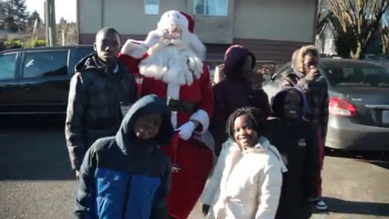 Santa pays new Canadian kids a special visit.