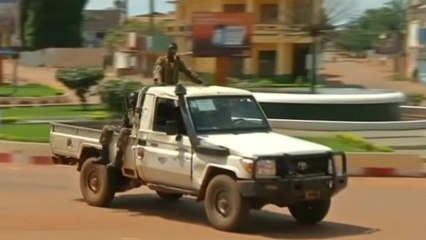 Gunmen tour streets of Central African Republic