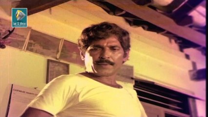 Malayalam dramatic movie Aarattu clip - The Toddy party