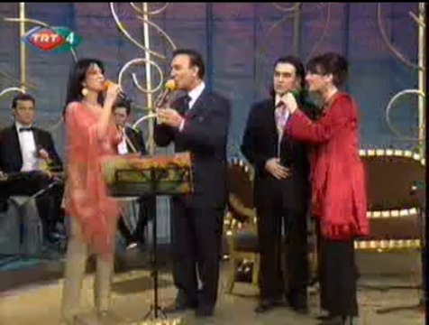 Ali Osman AKKUŞ*Özlem KARAAĞAÇ*Onur AKKUŞ*Neşe DURSUN-Karşıdan Gel Göreyim