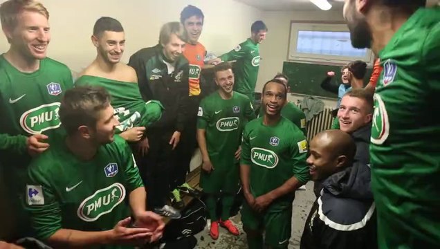 La joie des joueurs de l' IC Croix après leur victoire façe au FC les Lilas en coupe de France