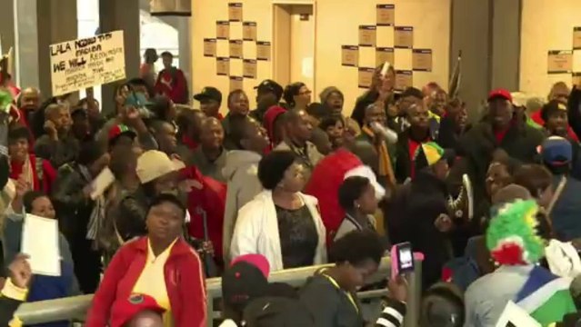 Afrique du Sud: cérémonie d'hommage à Mandela au stade de Soweto