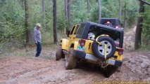 4x4 Jeep Offroading: Deep Mudding