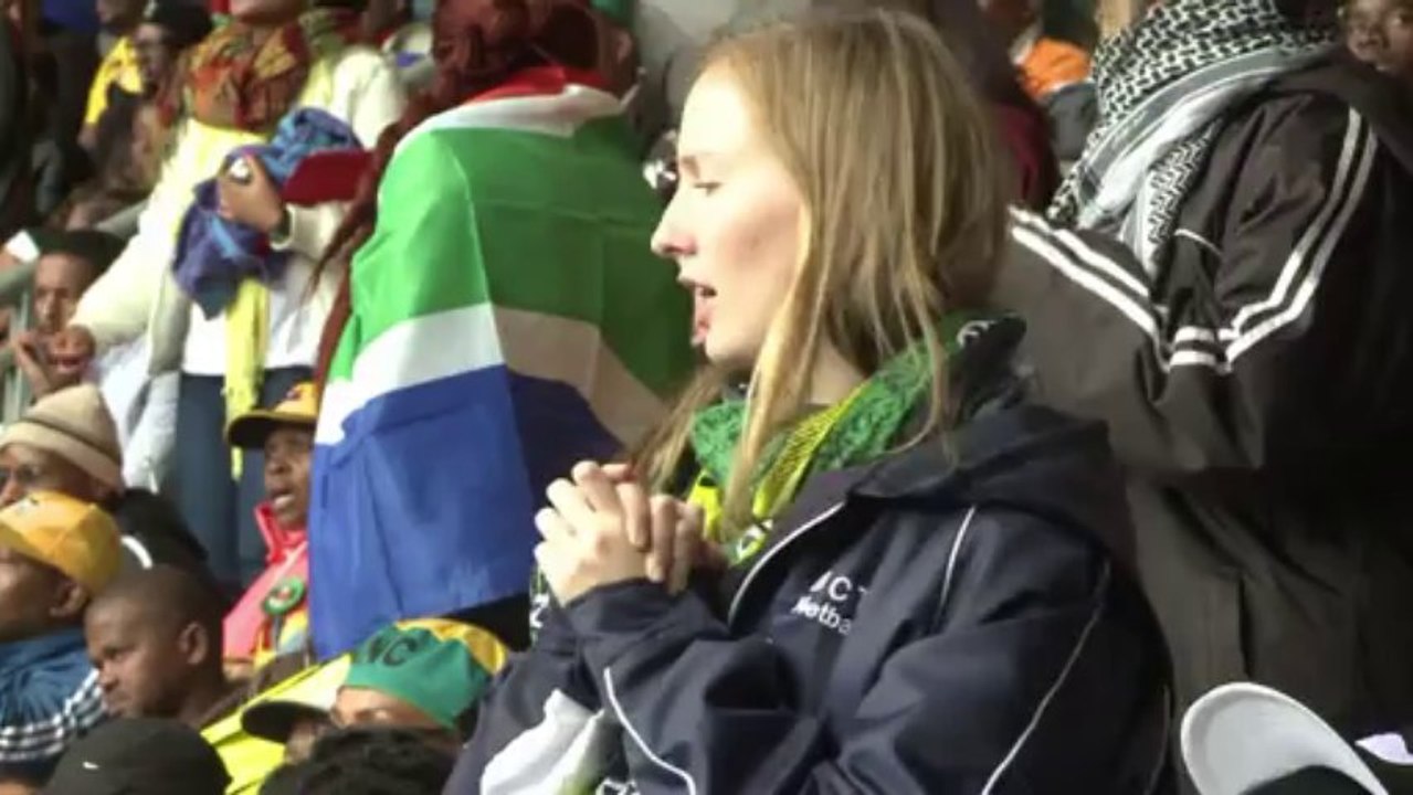 Historische gesten bei mandela-trauerfeier