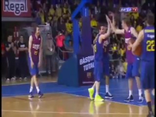 Marcelinho Huertas makes half court basket with the FOOT!! (1)