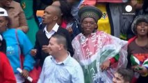 Thousands pay tribute to South Africa's Madiba