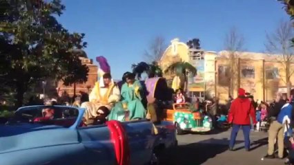 Disney parade cars