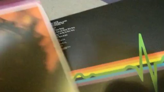 Pink Floyd The Dark Side of the Moon unsealing vinyl