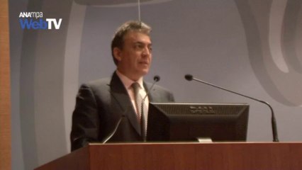 Μείωση της ανεργίας από το 2014 προβλέπει ο υπουργός Εργασίας