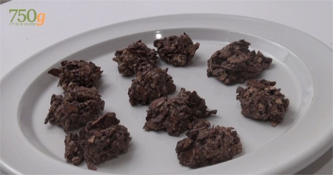 Recette de Petits biscuits de Noël aux flocons d'avoine ou Hawerflocke bredele - 750 Grammes