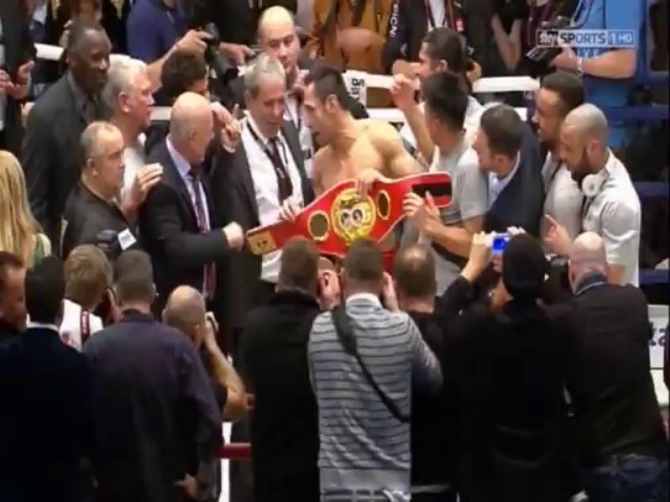 Darren Barker vs Felix Sturm 2013-12-07