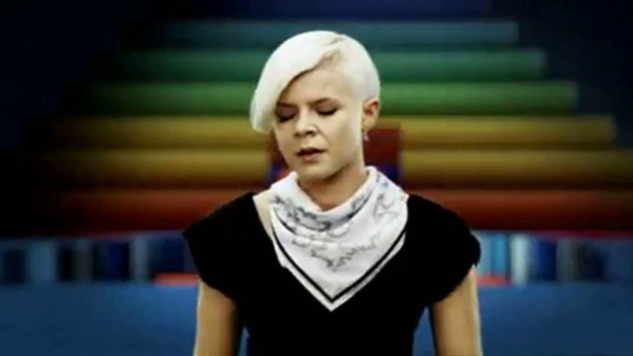 Robyn with Kleerup - With every heartbeat