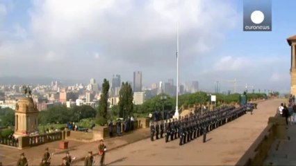 La dépouille de Nelson Mandela exposée au siège du gouvernement