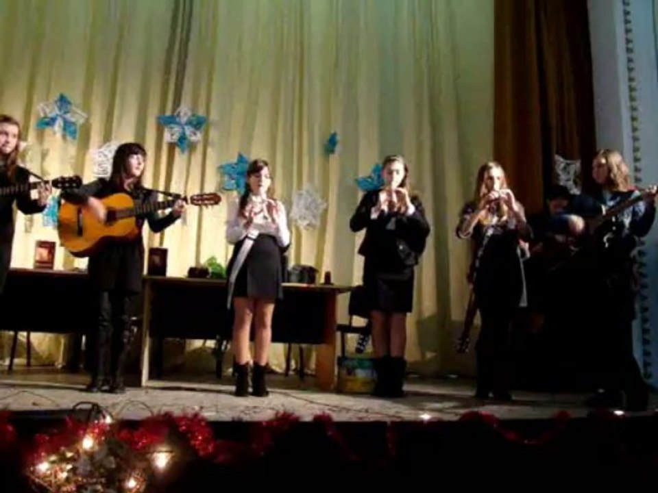 Grupul vocal "TIROLY" de la Clubul copiilor Târgu Frumos, 7 decembrie 2013