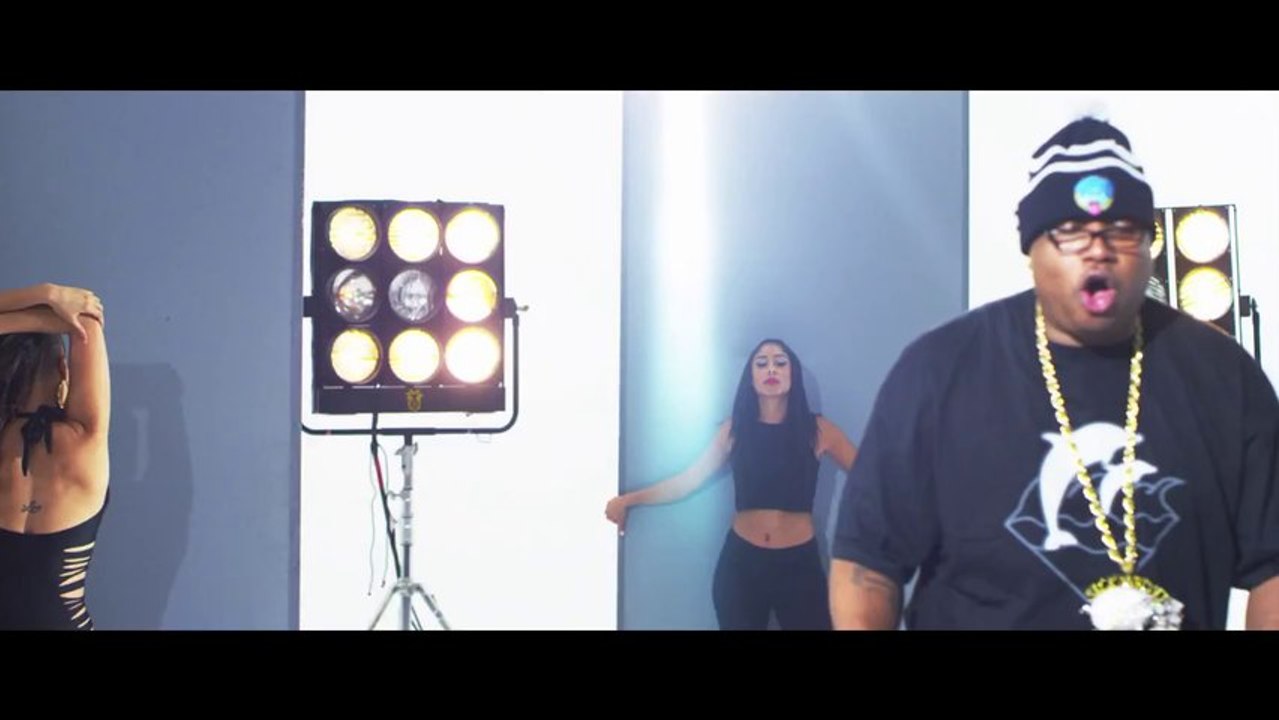 E-40 Ft Cousin Fik - Plush (Official Music Video)