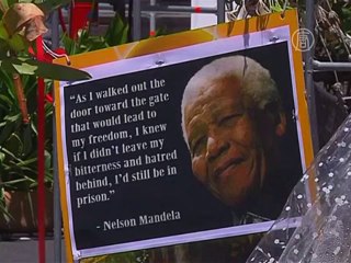 В честь Манделы в ЮАР собрали стадион