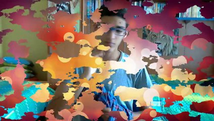 Scarf acrossing the neck