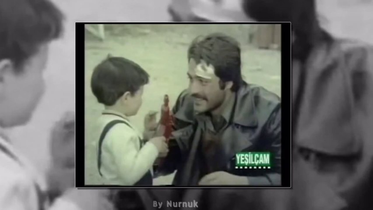 İlkay Akkaya - Gidemem