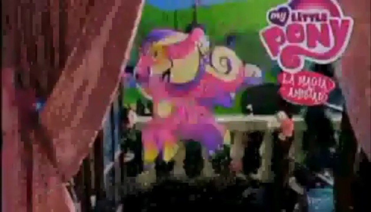 Comercial Hasbro latino Muñecas My little pony Equestria girls Y  Nueva Princesa Cadence. Cristal Emperie.