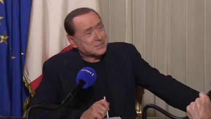 Silvio Berlusconi est "encore plein de vie"