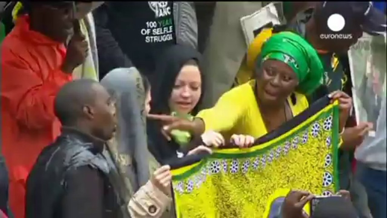 Imposture historique : les signes du faux interprète de l'hommage à Mandela ne voulaient rien dire