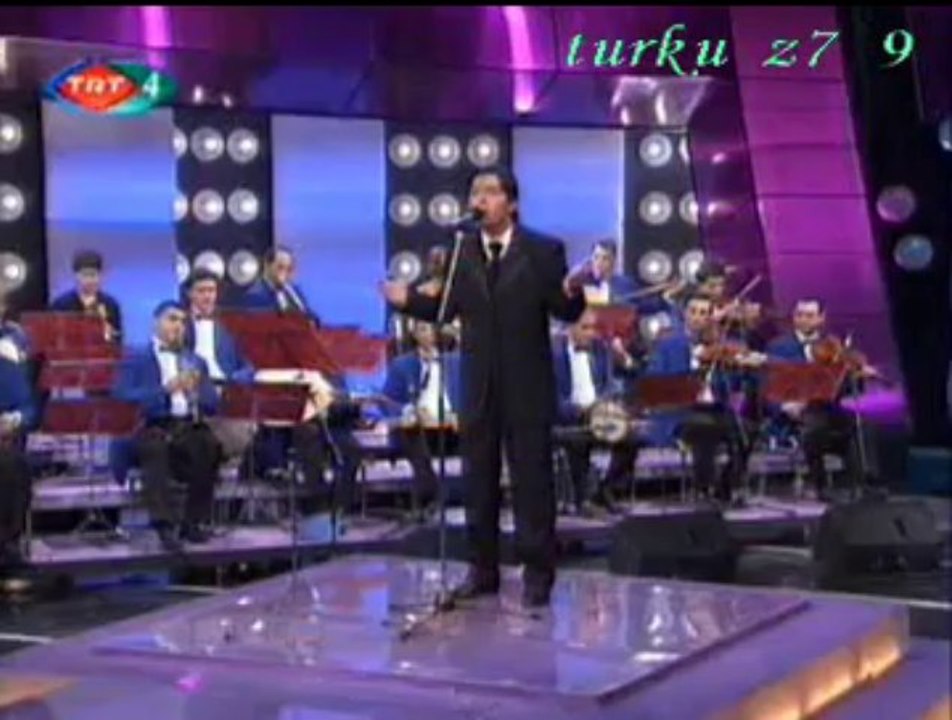 Alper AYORAK-Dertli Ne Ağlayıp Gezersin Burda (Ağlatırsa Mevlâm Yine Güldürür)