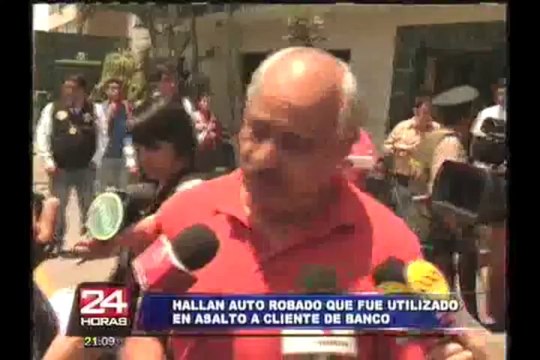 Automóvil utilizado para asaltar un banco apareció abandonado en San Borja