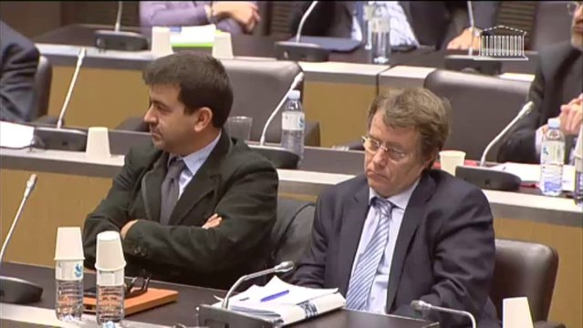 M. Jean-Yves Le Drian, Ministre de la défense - Mercredi 11 Décembre 2013