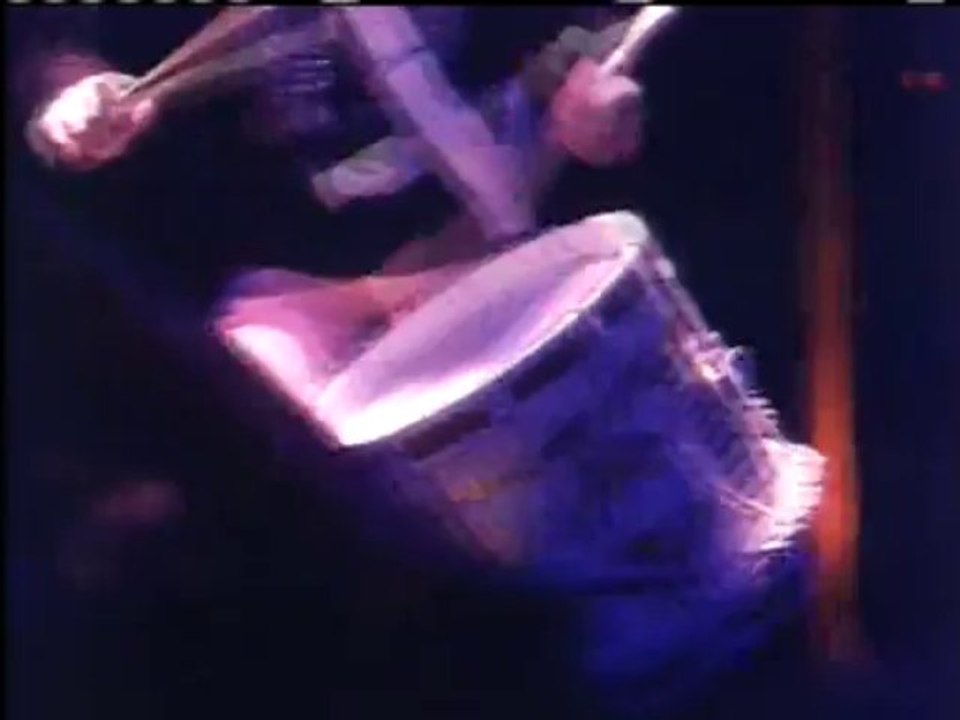 Paul McCartney & Wings - Let 'Em In ('76 Wings Across America)