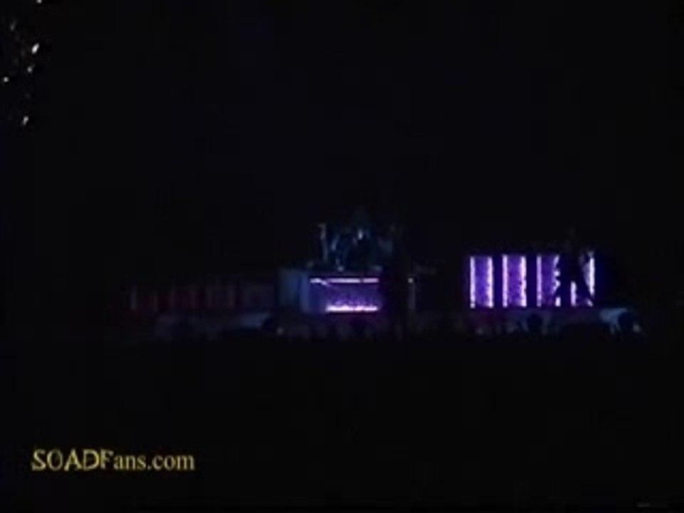 System of a down-LIVE in CANADA  PT.1
