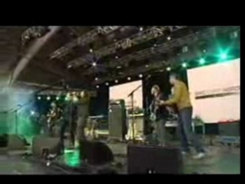 Pearl Jam & U2 - Rockin' In The Free W..