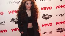 Lorde Gets Cyber-bullied For Dating An Asian Guy!