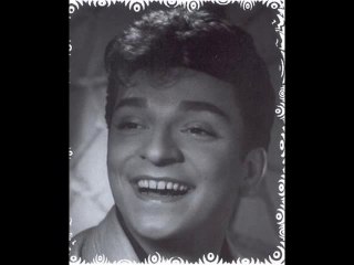 Zeki Müren Kulakların Çınlasın