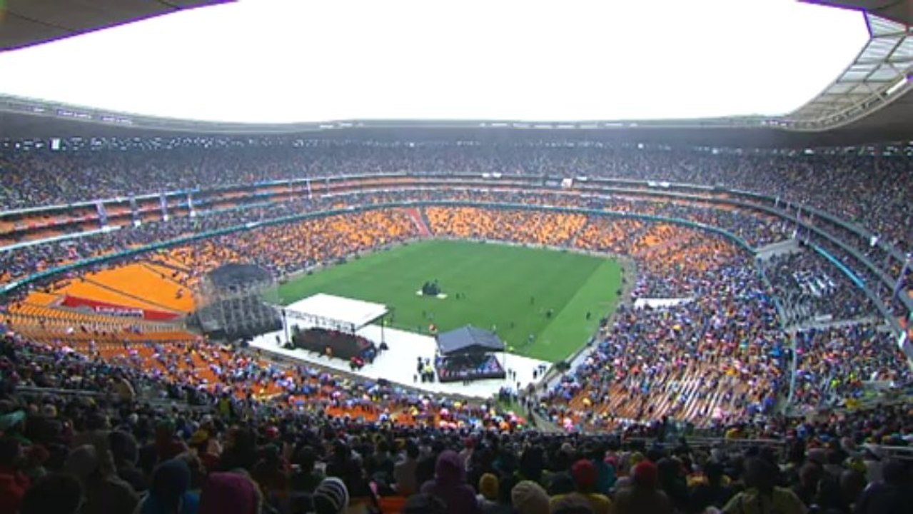Nelson Mandela memorial signer talks
