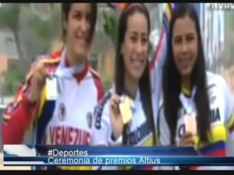 Informativo Web Noticias 11 de Diciembre de 2013 Emisión Mediodía