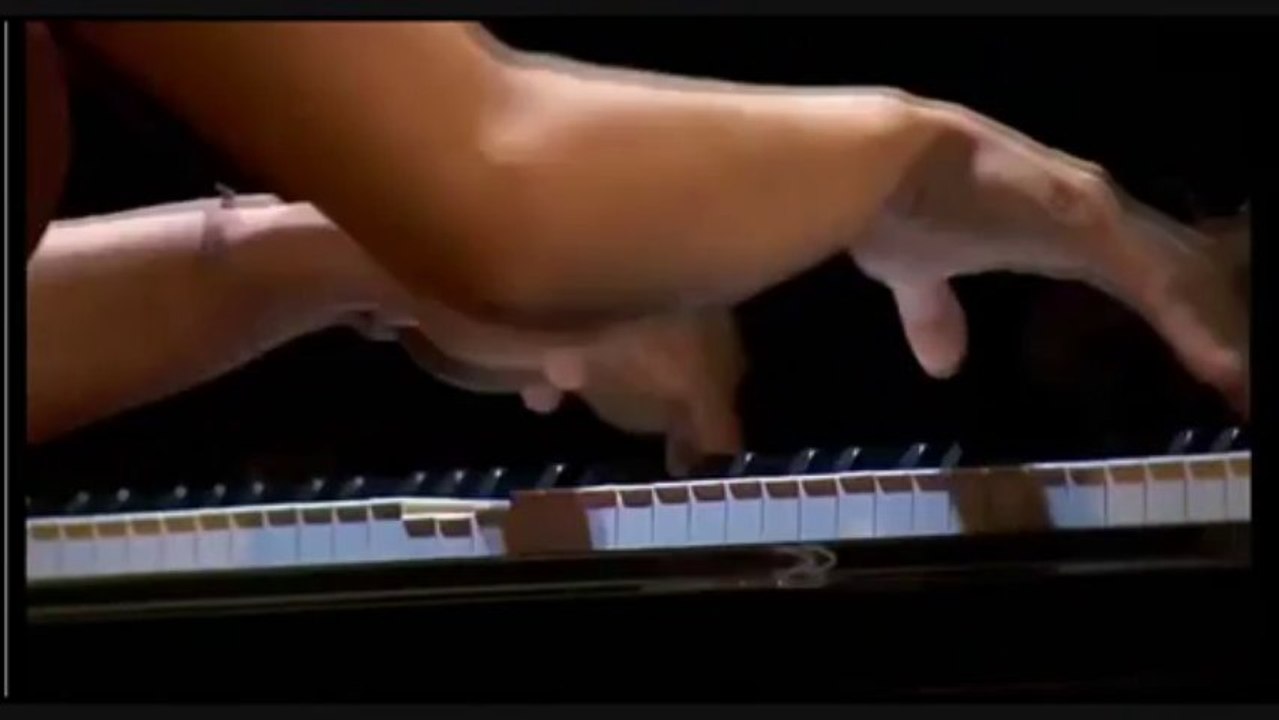 YUJA WANG PLAYS SCHUMANN ETUDES SYMPHONIQUES Op.13 LIVE full