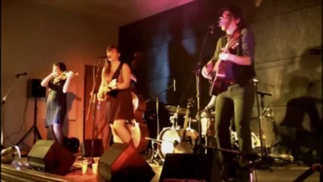 ISABEAU et les CHERCHEURS D'OR 3