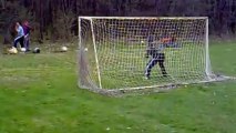Violent Goal Keeper training, with a canon, some kind of lauch machine!