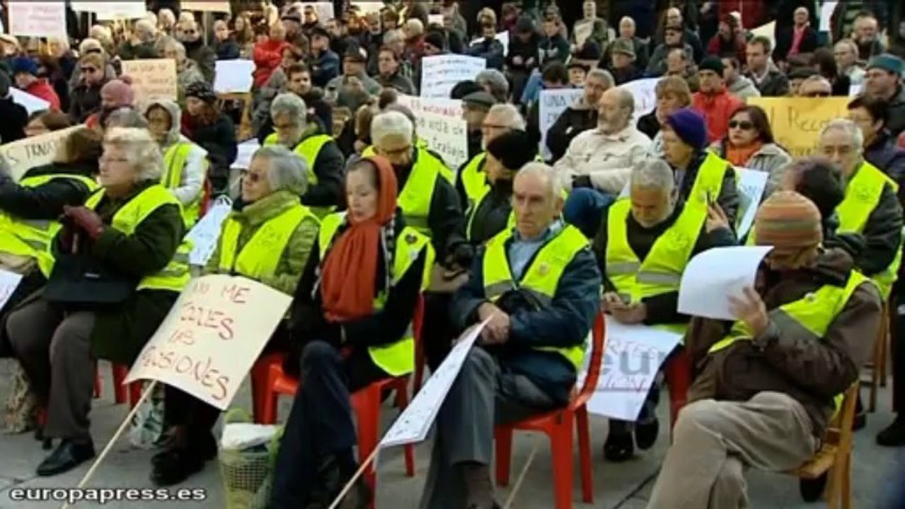 Jubilados luchan por el "blindaje" de las pensiones