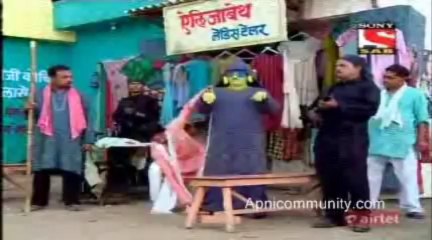 Download Video: LapataGanj -12th December 2013 pt2